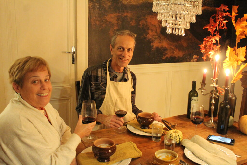 Bordeaux France vegetarian vegan French cooking class in historic apartment